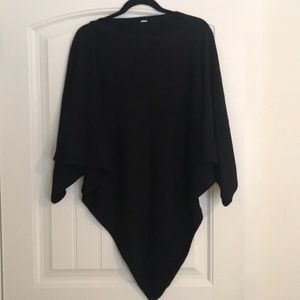 Lululemon Black Poncho